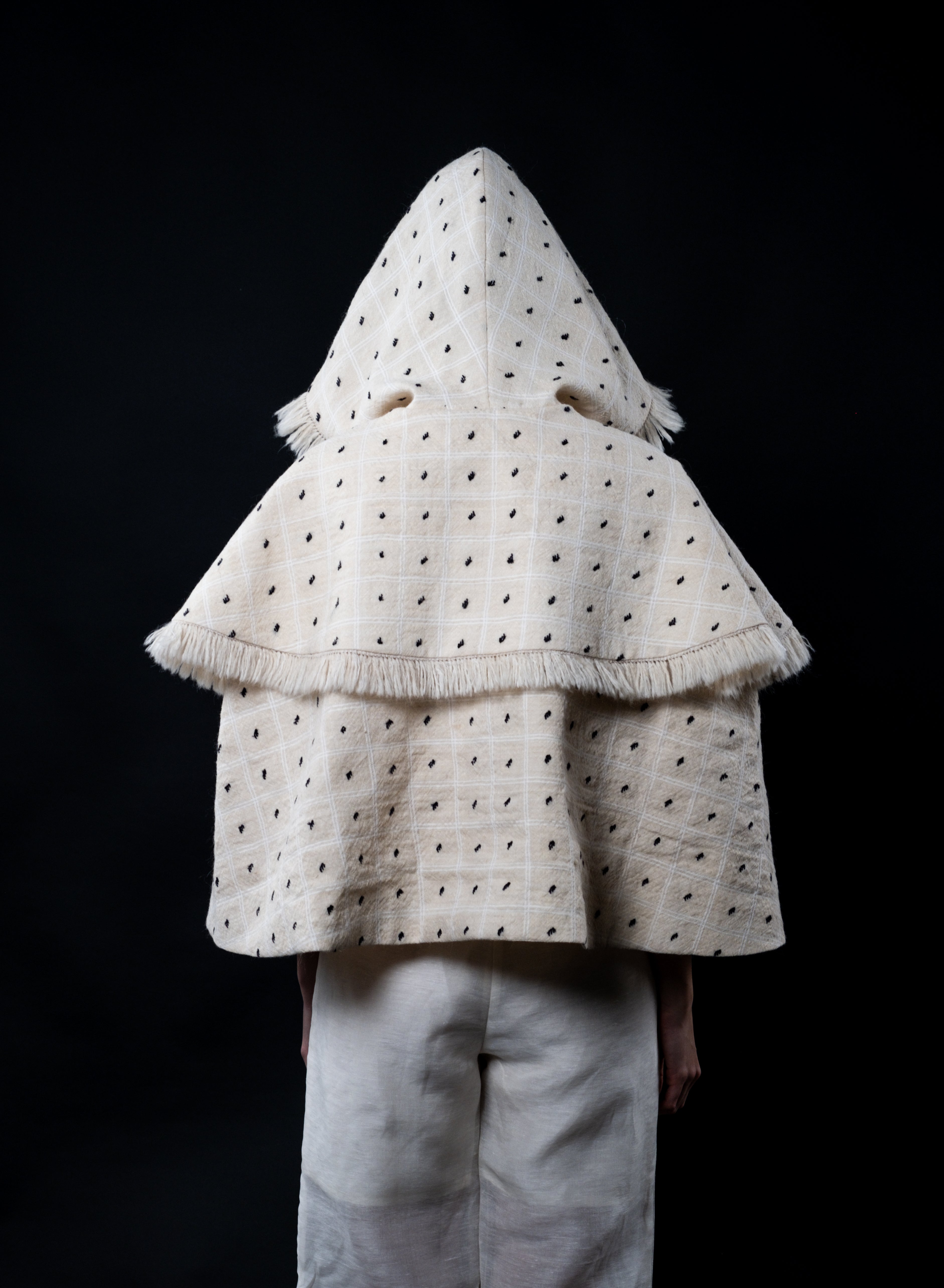 Ehram Poncho
